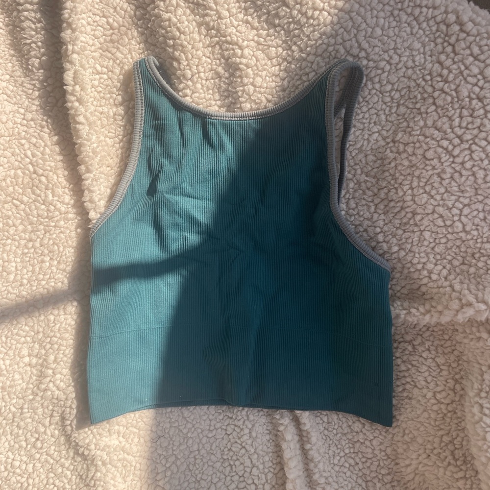 Athleta Crop Tank